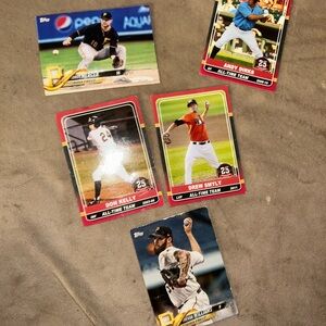 Topps Baseball Card Lot - Multi-Color Collector Cards (Rough shape )